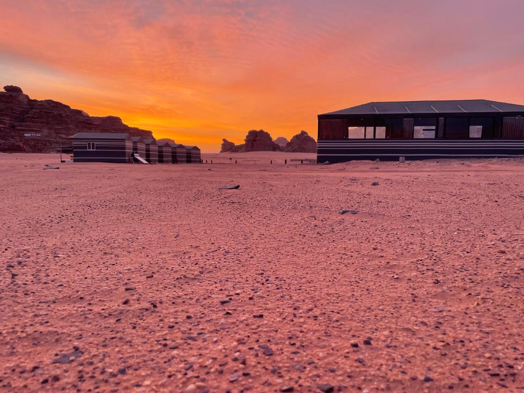 Wadi Rum Noor Camp Exterior photo